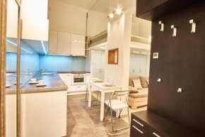 V27 Apartment | hostAID